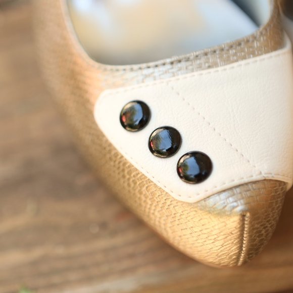 Teal, Silver and White Heels - Picture 5 of 6